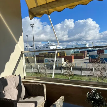 Fapartments Апартаменты *